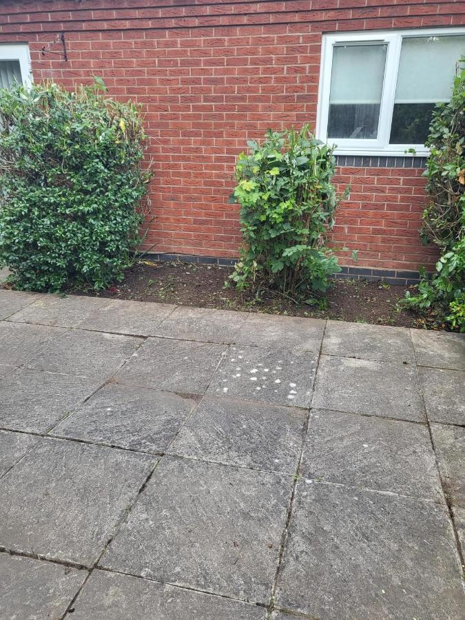 Family Sleeps 4 Wellington (Shropshire)