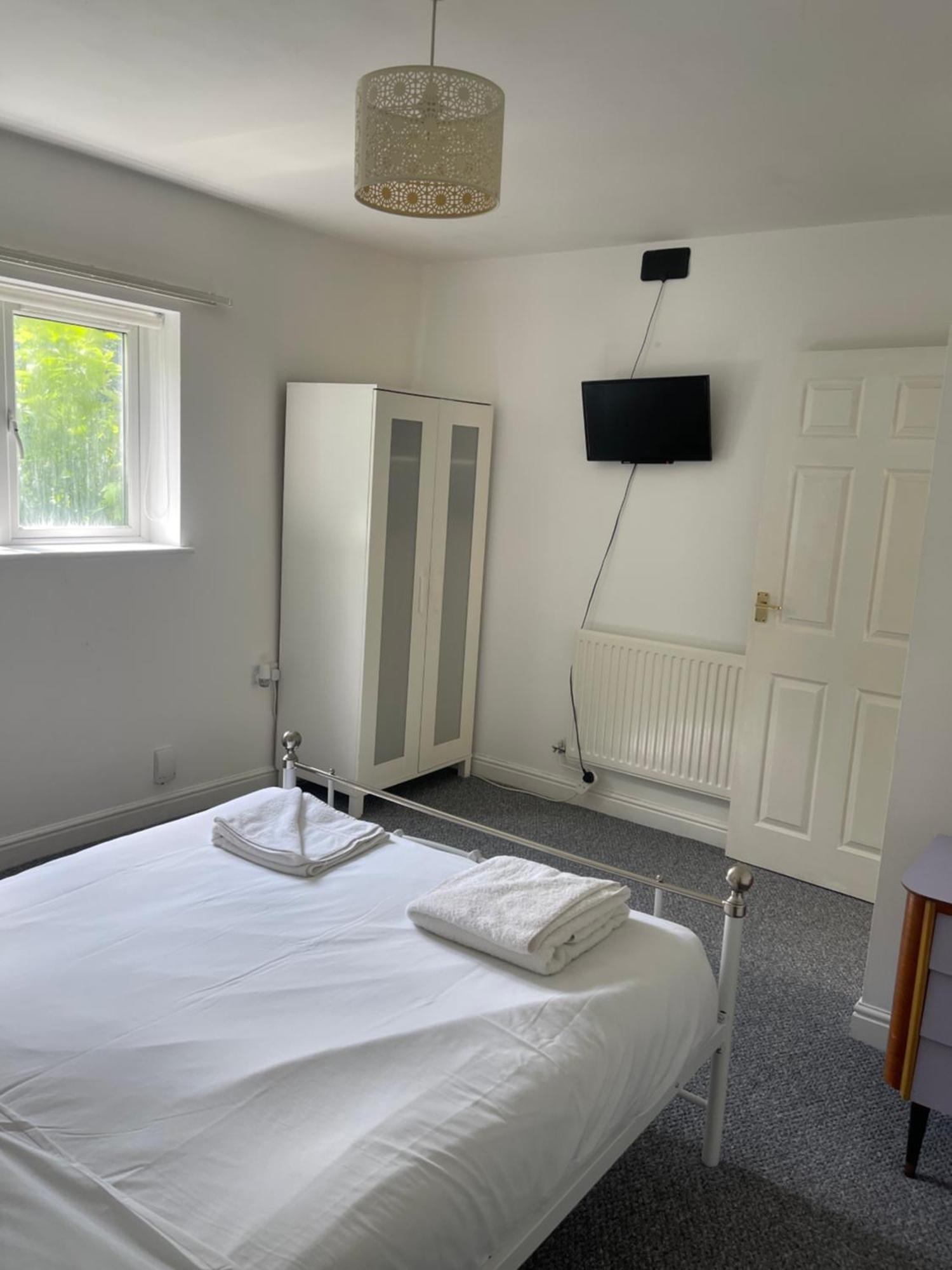 Family Sleeps 4 Ferienhaus *
